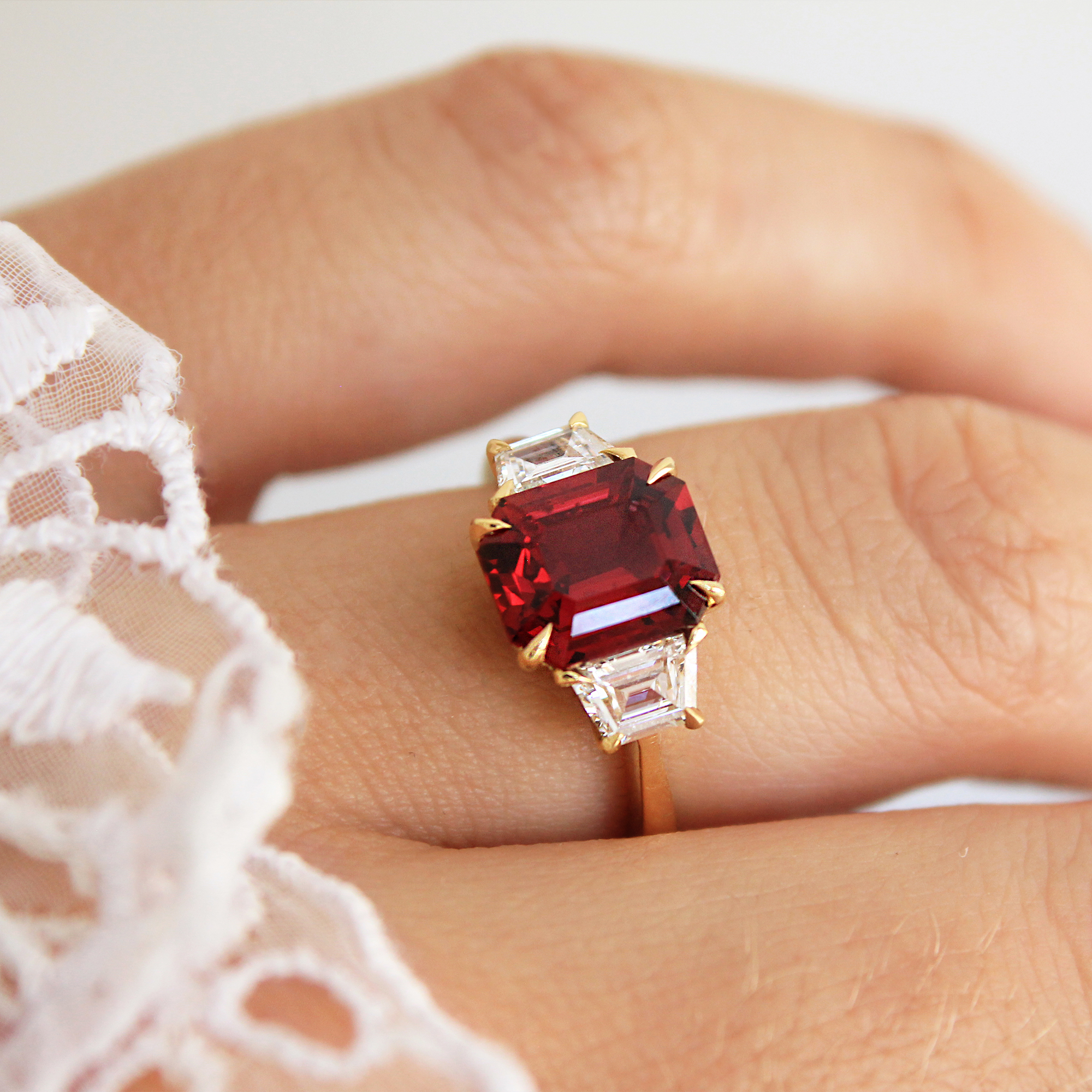 hND copy Engagement Pink Diamond Ring: The Perfect Symbol of Love
