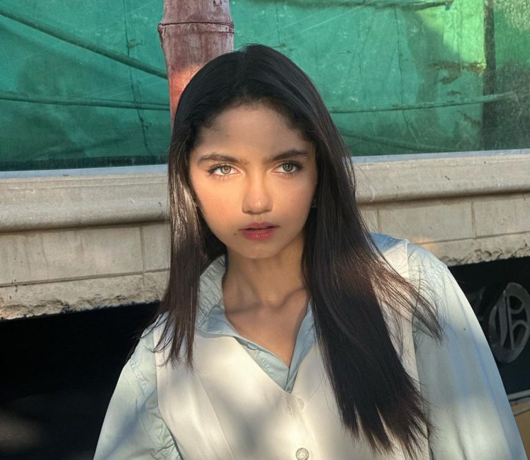 Aina Asif Age
