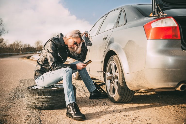 Emergency Tow Truck Gresham Why Emergency Towing Service Companies Are Essential for Road Trip Safety?