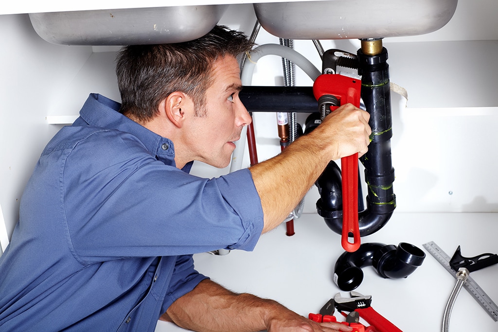 Why Choose a Trusted Plumber in Arlington? 1 Why You Need To Hire a Licensed Plumber And What They Can Do To Protect Your Plumbing Arlington TX Why Choose a Trusted Plumber in Arlington?