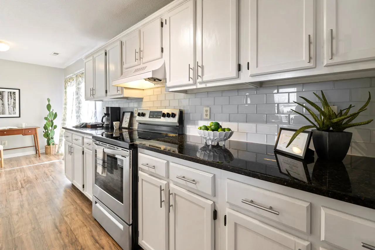 black granite countertops min The Art of Selecting Granite: A Guide for Architects and Designers