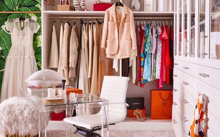 Fill your wardrobe with a trendy collection of stylish wear Shop Vertabrae Clothing For An Attractive Look 
