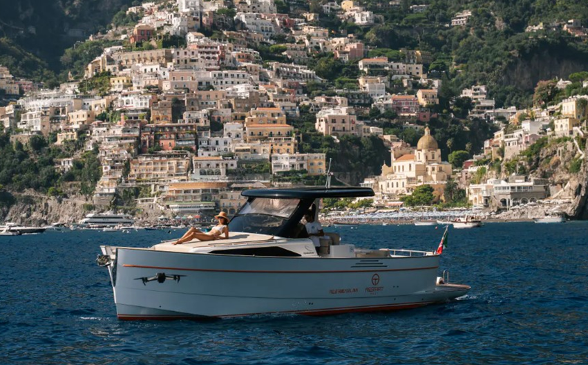 Discovering Amalfi’s Hidden Treasures: A Journey Through Its Beautiful Caves 1 Screenshot 832 Discovering Amalfi’s Hidden Treasures: A Journey Through Its Beautiful Caves