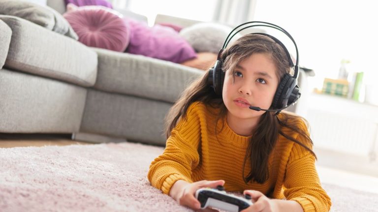are games social media 1 1230x690 1 Awareness of the Basic Gaming Structures for Applying Strategies on Various Forms of Gaming