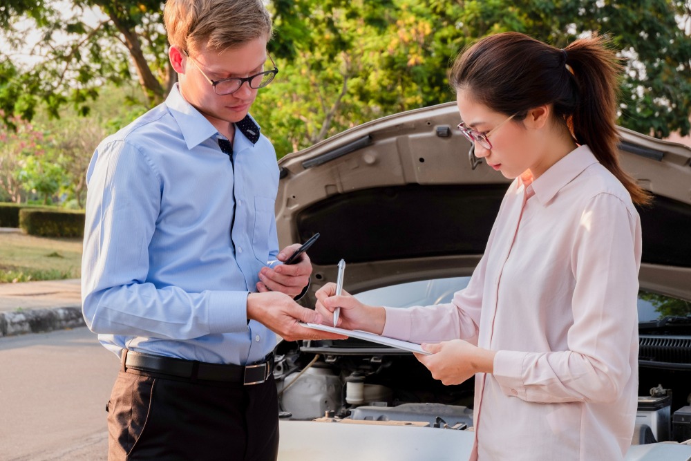 car accidents Protecting Your Rights: Why You Need a Car Crash Lawyer