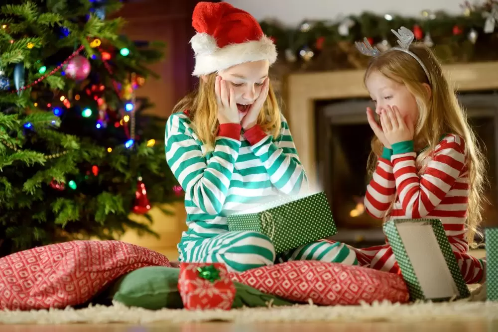 Framed Photo Prints: The Perfect Way to Personalise Any Space 1 christmas pajamas 1 Framed Photo Prints: The Perfect Way to Personalise Any Space