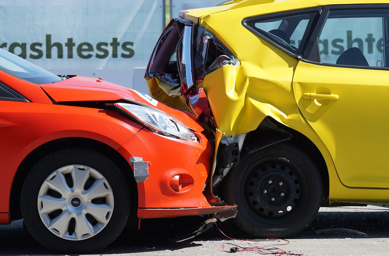 The Causes, Consequences, and Legal Challenges of a Rear-End Collision 1 crash test 1620591 1280 The Causes, Consequences, and Legal Challenges of a Rear-End Collision