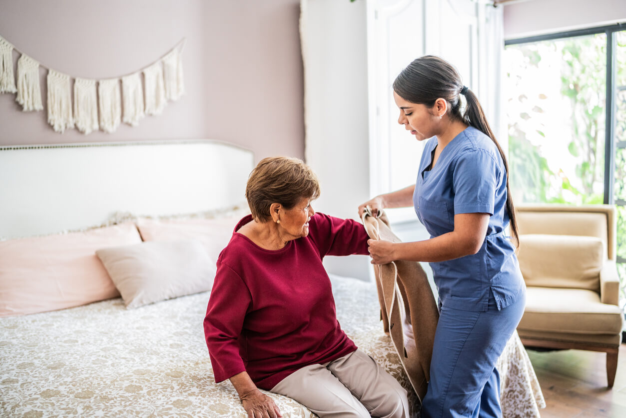 in home care for seniors Top Benefits of In-Home Care for Seniors