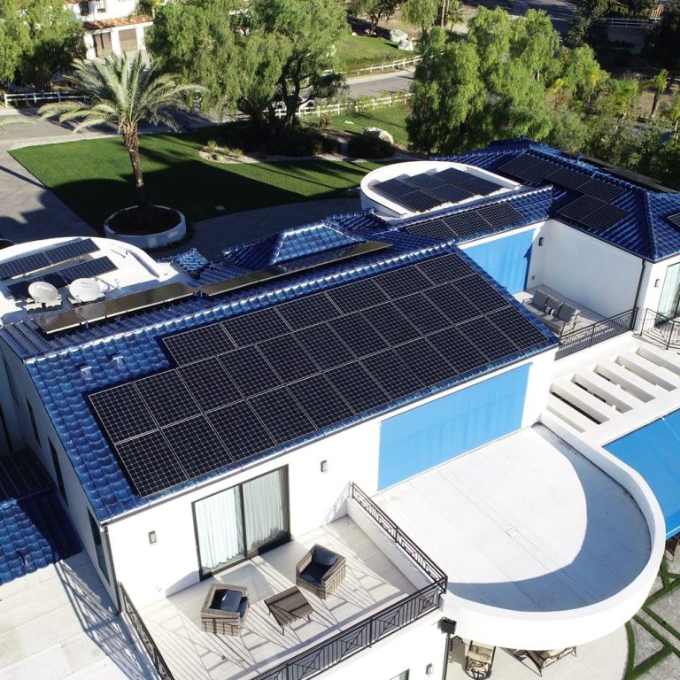 1000s Explore Whole House Solar Battery Options in Thousand Oaks