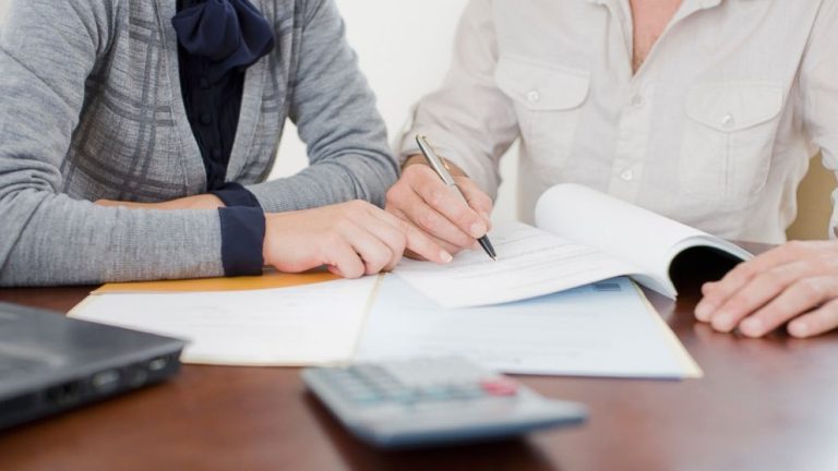 gty mortgage kb 131212 16x9 992 How To Catch Up When You Are Behind On Bills