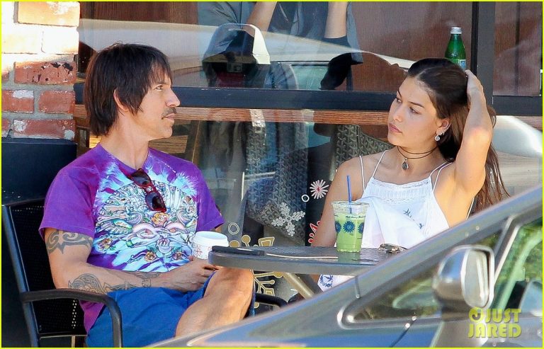 Anthony Kiedis Girlfriend Age: Exploring The Life And Romance Of A Rock ...