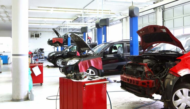 5 Trends  Choosing the Best Auto Collision Center for Your Car