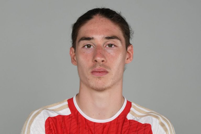 Marcelo Flores