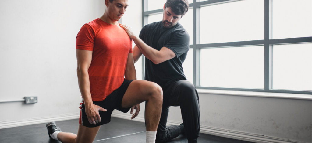 Blog Post Main header image 1 2 1024x471 1 How to Transition from Fitness Enthusiast to Personal Trainer