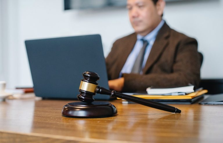 pexels sora shimazaki 5668772 scaled 1 How to Hire a St. Louis Injury Lawyer with Insurance Experience