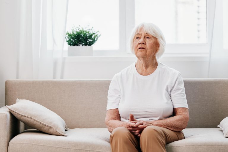 grounding techniques How Seniors Can Use Grounding Techniques to Manage Anxiety