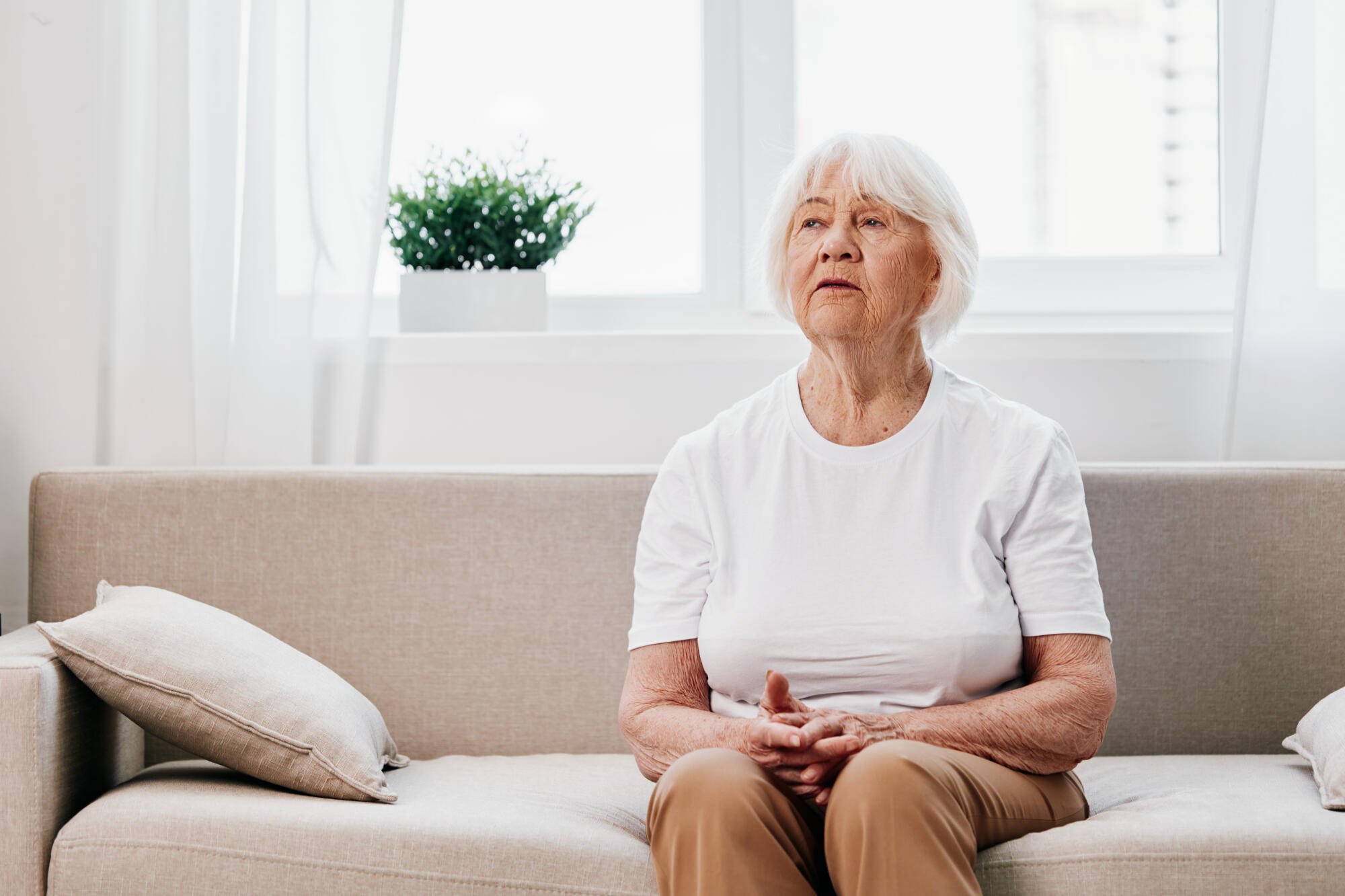 grounding techniques How Seniors Can Use Grounding Techniques to Manage Anxiety