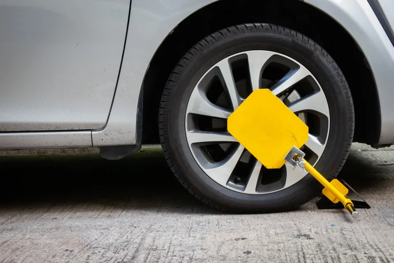 Protect Your Wheels: Top Tips for Vehicle Security 10 GettyImages car wheel lock Protect Your Wheels: Top Tips for Vehicle Security