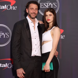 Alexandra Daddario Dating: Timeless Romances That Captivate Hollywood's Spotlight 2 Alexandra Daddario Dating