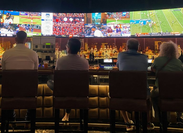 amit lahav 6I HWjwn hk unsplash The Evolution of Sports Streaming and the Future of Live Broadcasting