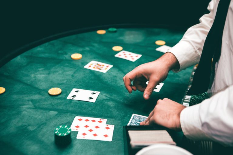 How Live Streaming Brings Real Casino Tables to Your Screen 1 blackjack closeup How Live Streaming Brings Real Casino Tables to Your Screen
