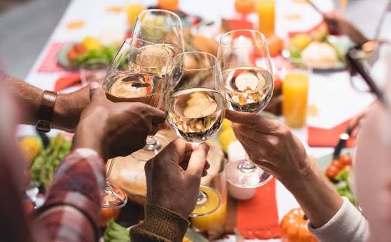 images 2026 10 07T044117.385 Why Sicilian Natural Wine Belongs on Your Thanksgiving Table
